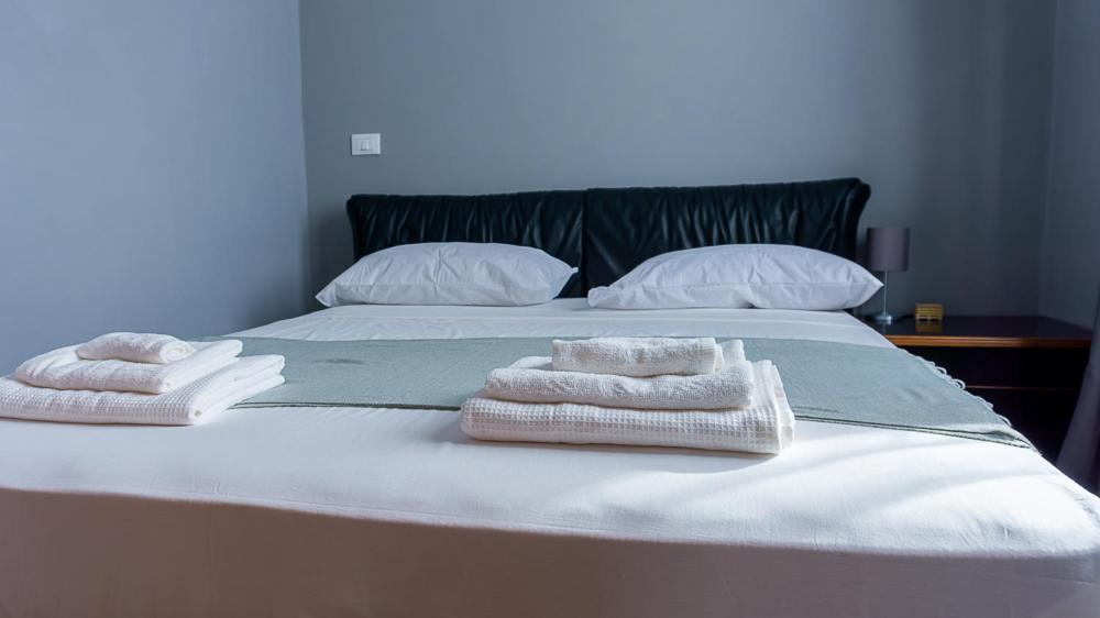 Elohim House Appartement Genua Buitenkant foto